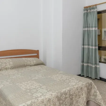 Estirpe, 2º-4 شقة *