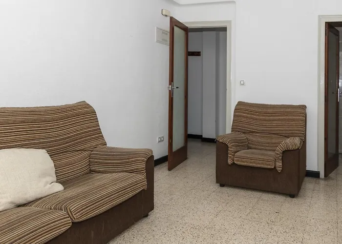 Apartman Estirpe, 2º-4 *